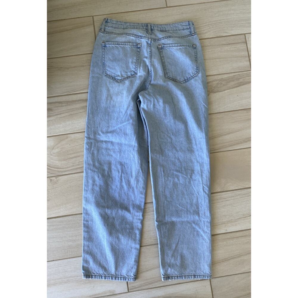 Forever 21 Jeans Womens 26 Blue Straight Leg Distressed Button Fly Mid Rise - Picture 6 of 7
